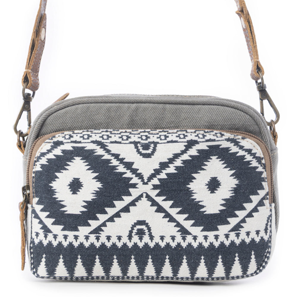 Sac bandoulière Myra Temptation motif tribal pour femme – Devant en toile géométrique, bandoulière réglable en cuir pour un style western au quotidien