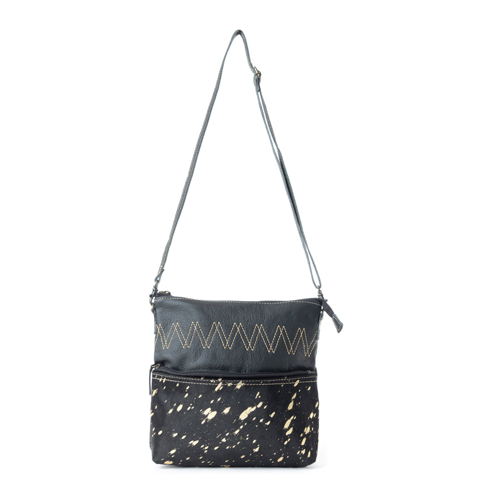 SAC EN CUIR ET PEAU DE VACHE