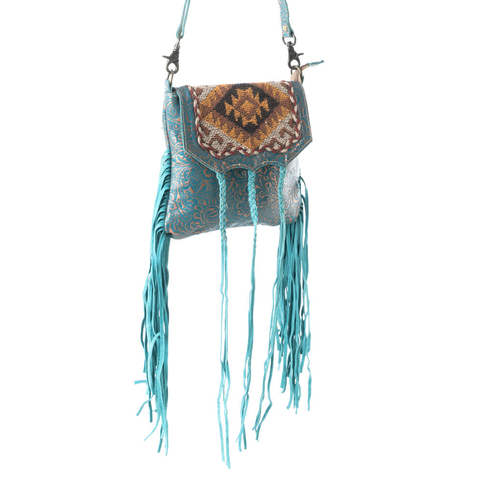 Sac marin en cuir et poils de vache