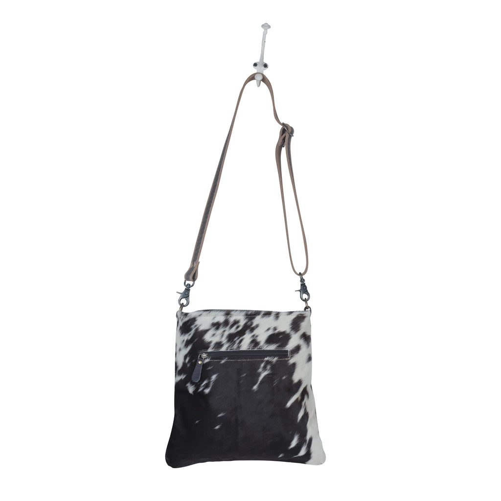 Sac ouvragé à la main motif floral