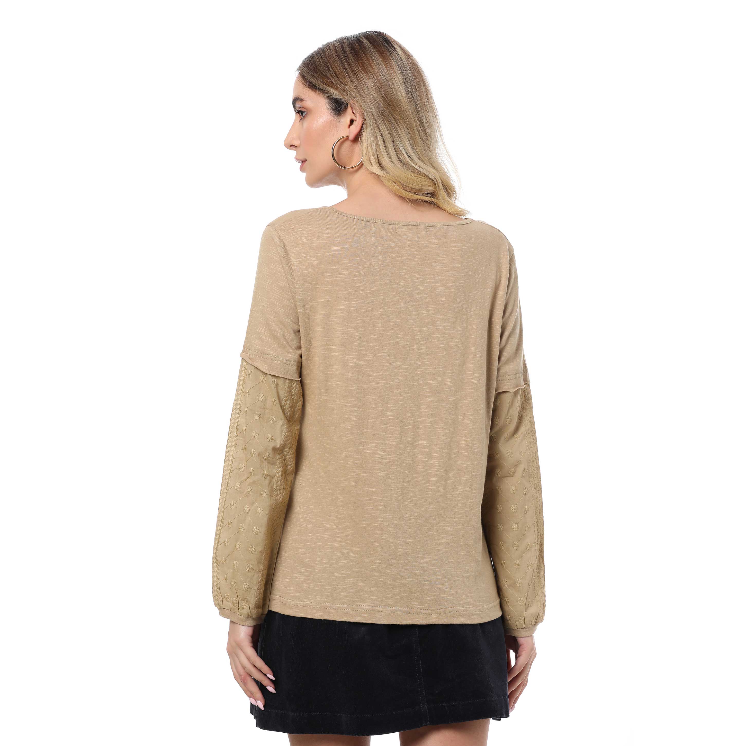 Haut ultra tendance