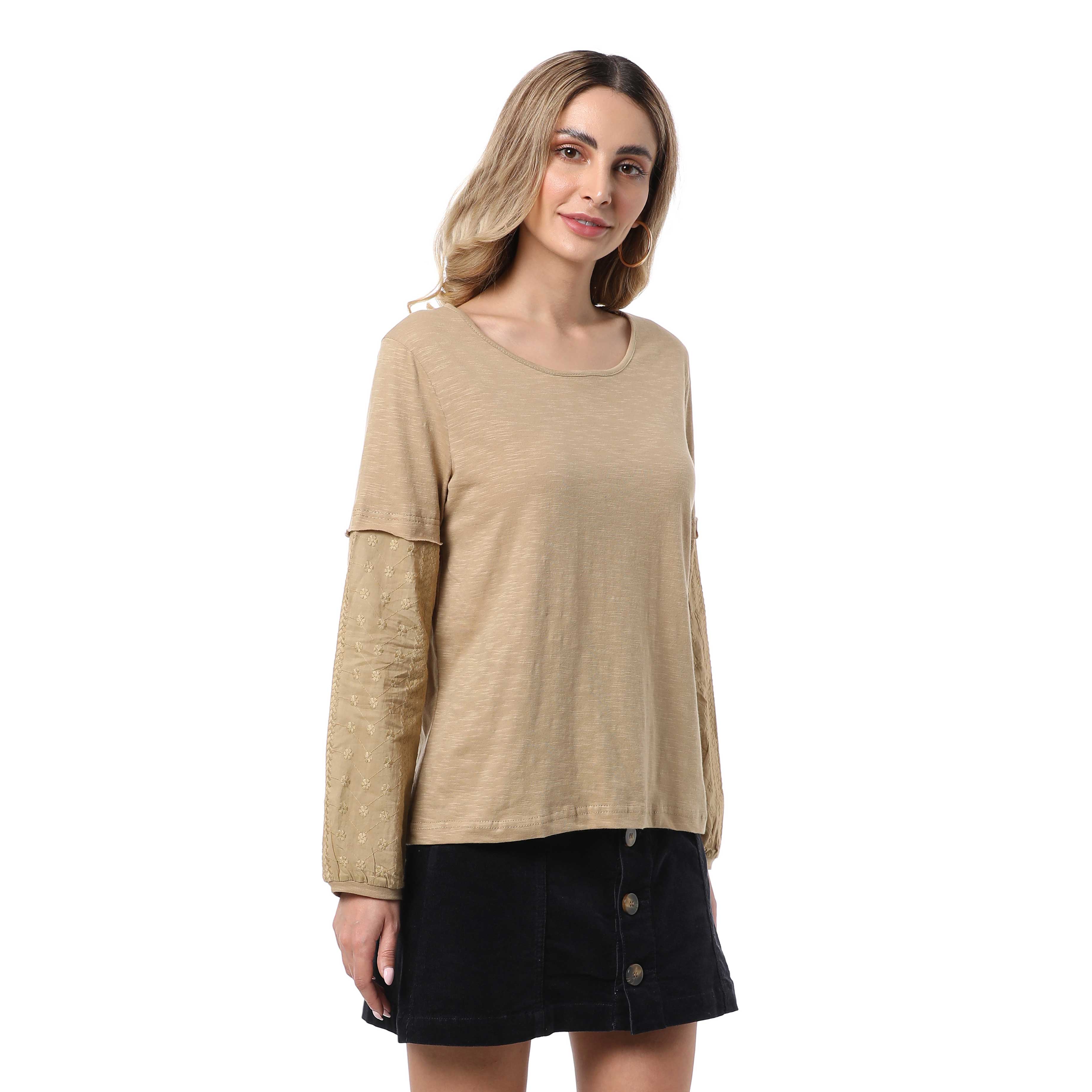 Haut ultra tendance