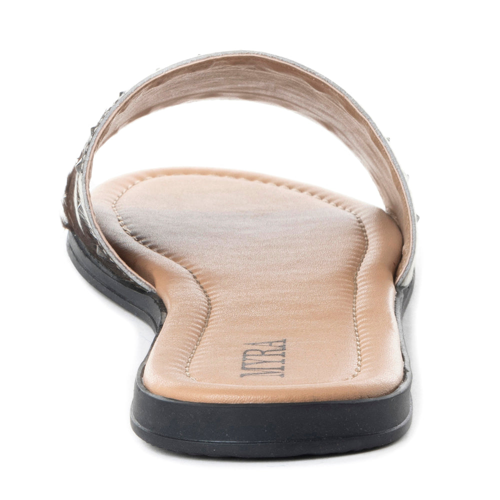 Sandales Myra Wild Dust en cuir façon poulain – Chaussures plates cloutées pour femme, confort à enfiler avec un charme western