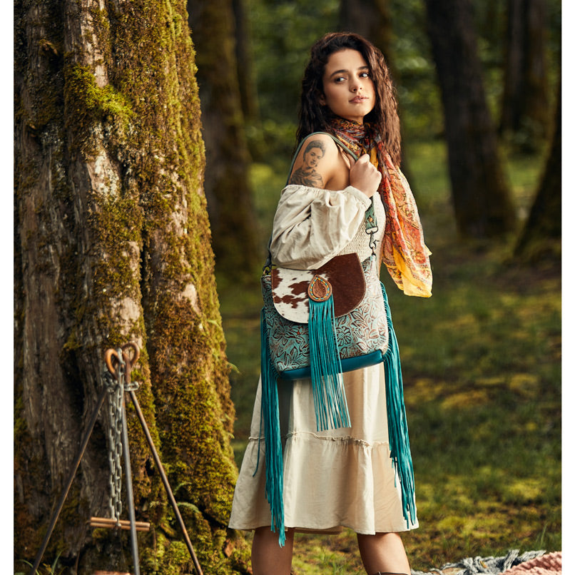 Sac Cyan Accenture en Cuir et Peau de Vache