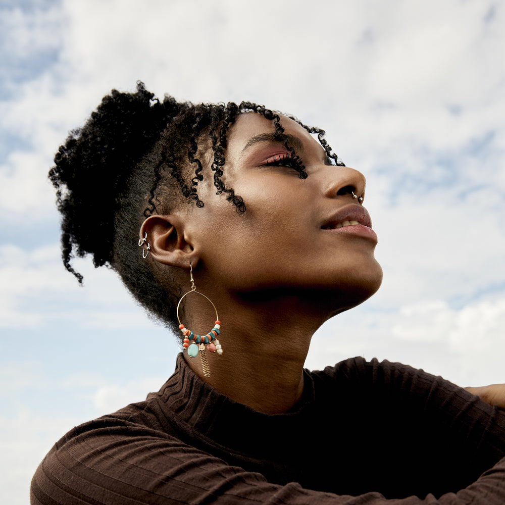 Boucle d'oreille en antimoine