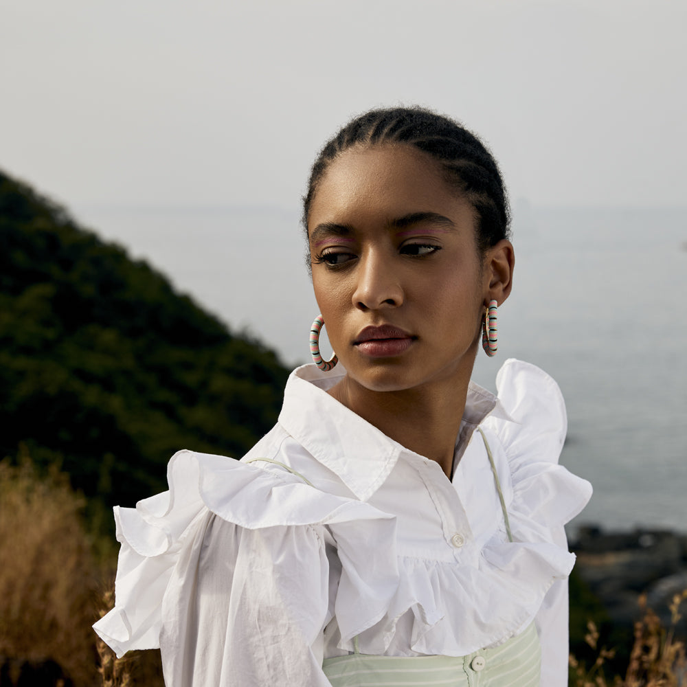 Boucle d'oreille classifiée