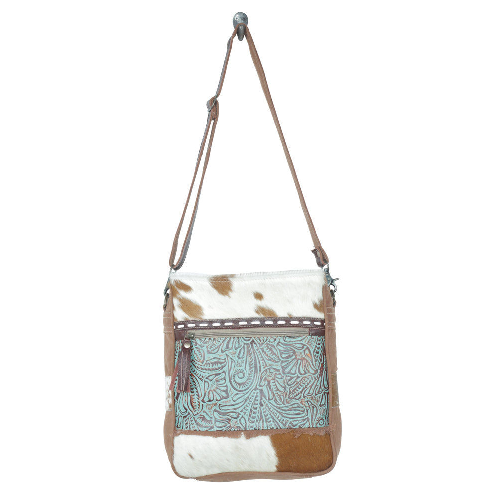 SAC LANTHE EN TOILE ET PEAU DE VACHE À POILS
