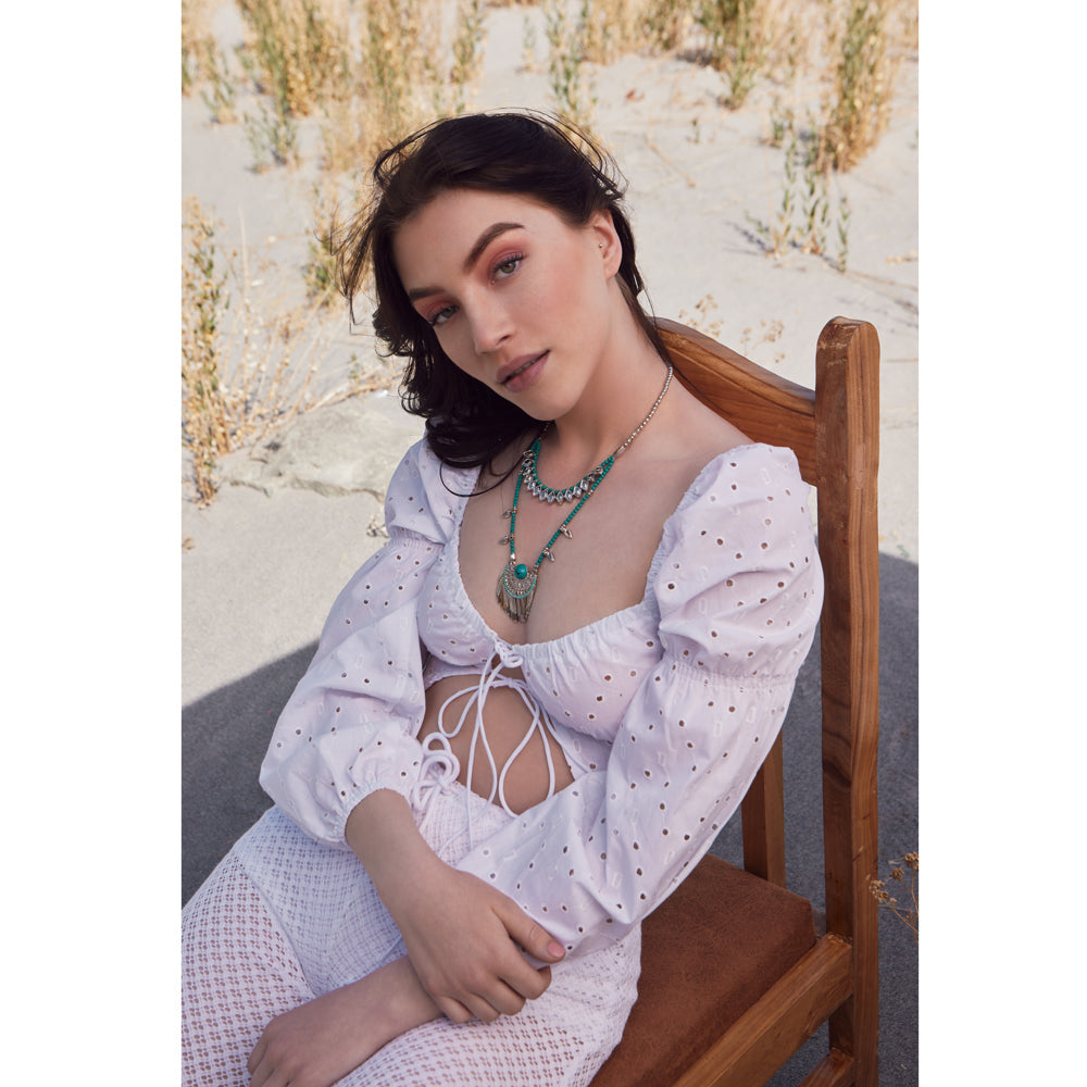 Collier Saaki