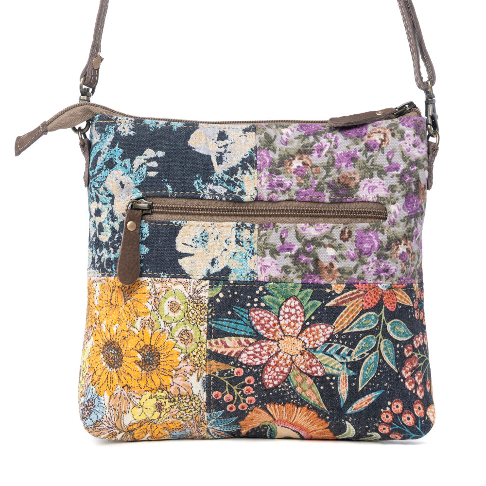 Sac bandoulière patchwork Myra La Fleur – Panneaux en toile florale, accents en cuir marron, sac à main bohème de cowgirl pour tous les jours