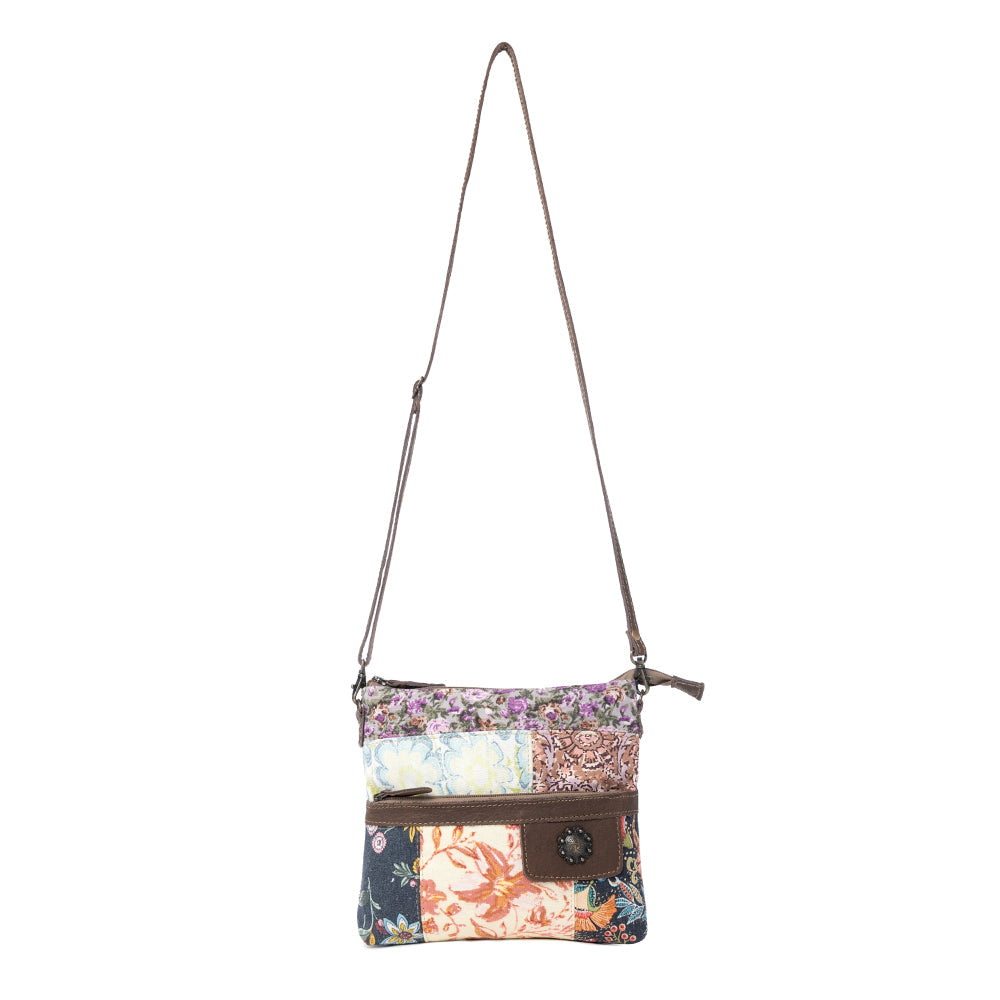 Sac bandoulière patchwork Myra La Fleur – Panneaux en toile florale, accents en cuir marron, sac à main bohème de cowgirl pour tous les jours
