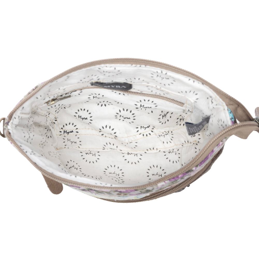 Sac bandoulière patchwork Myra La Fleur – Panneaux en toile florale, accents en cuir marron, sac à main bohème de cowgirl pour tous les jours