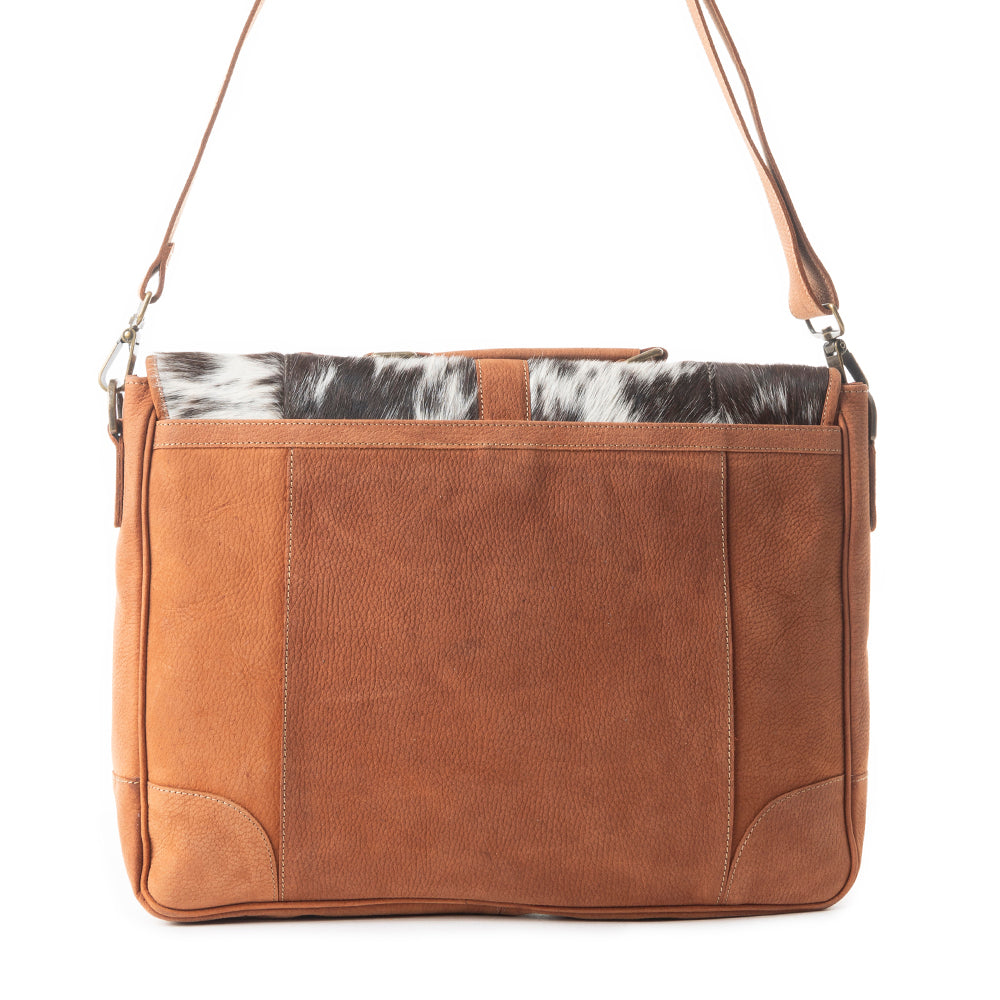 SAC EN CUIR & POILS DE VACHE