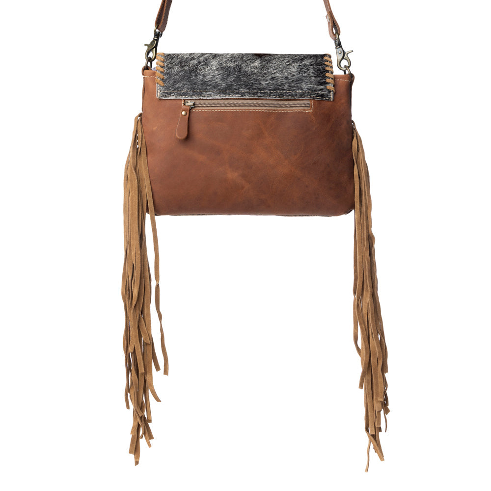 Sac en cuir et poils Lugia