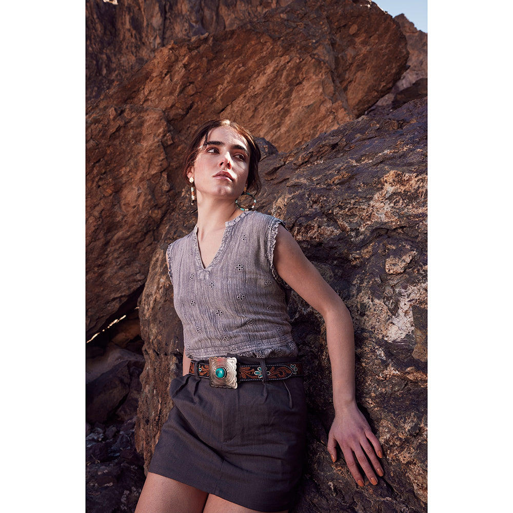 Ceinture Klepto Concho pour femme, en cuir repoussé main
