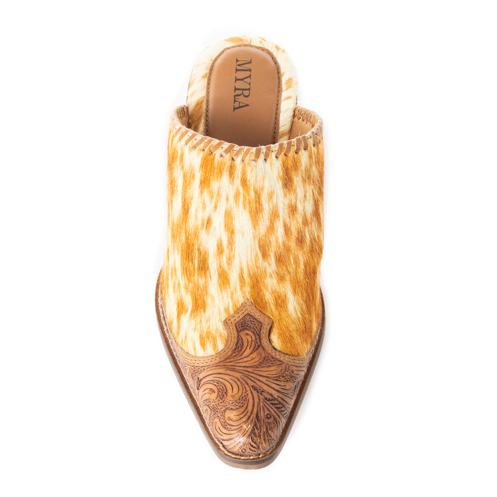 Mules Myra Orange Western en Cuir Poilu pour Femme – Bout Pointu, Petits Talons, Chaussures Western Sans Lacets Entièrement Travaillées Main