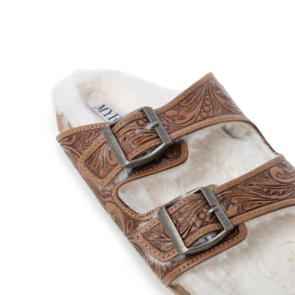Sandales en cuir confortables Prairie Winds, avec fourrure et gravures artisanales