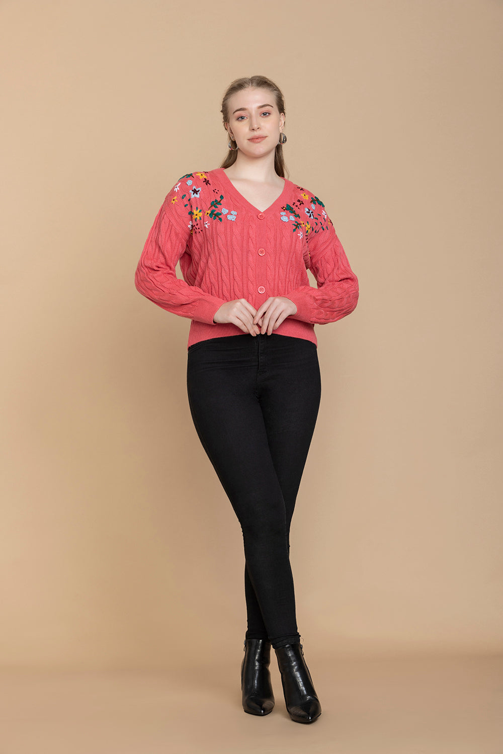 Pull Alayna brodé de fleurs