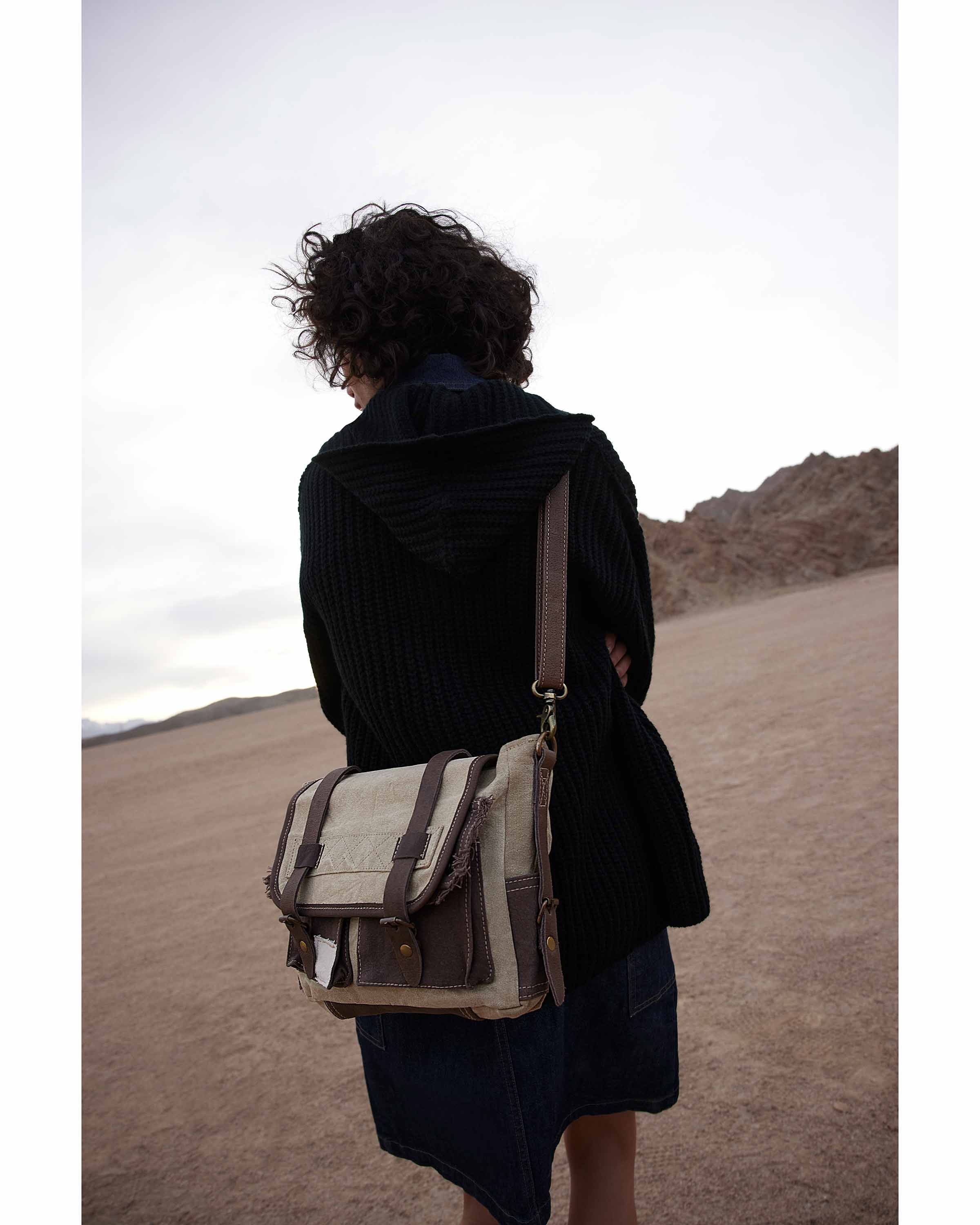 Sac à bandoulière en patchwork style voyageur vintage