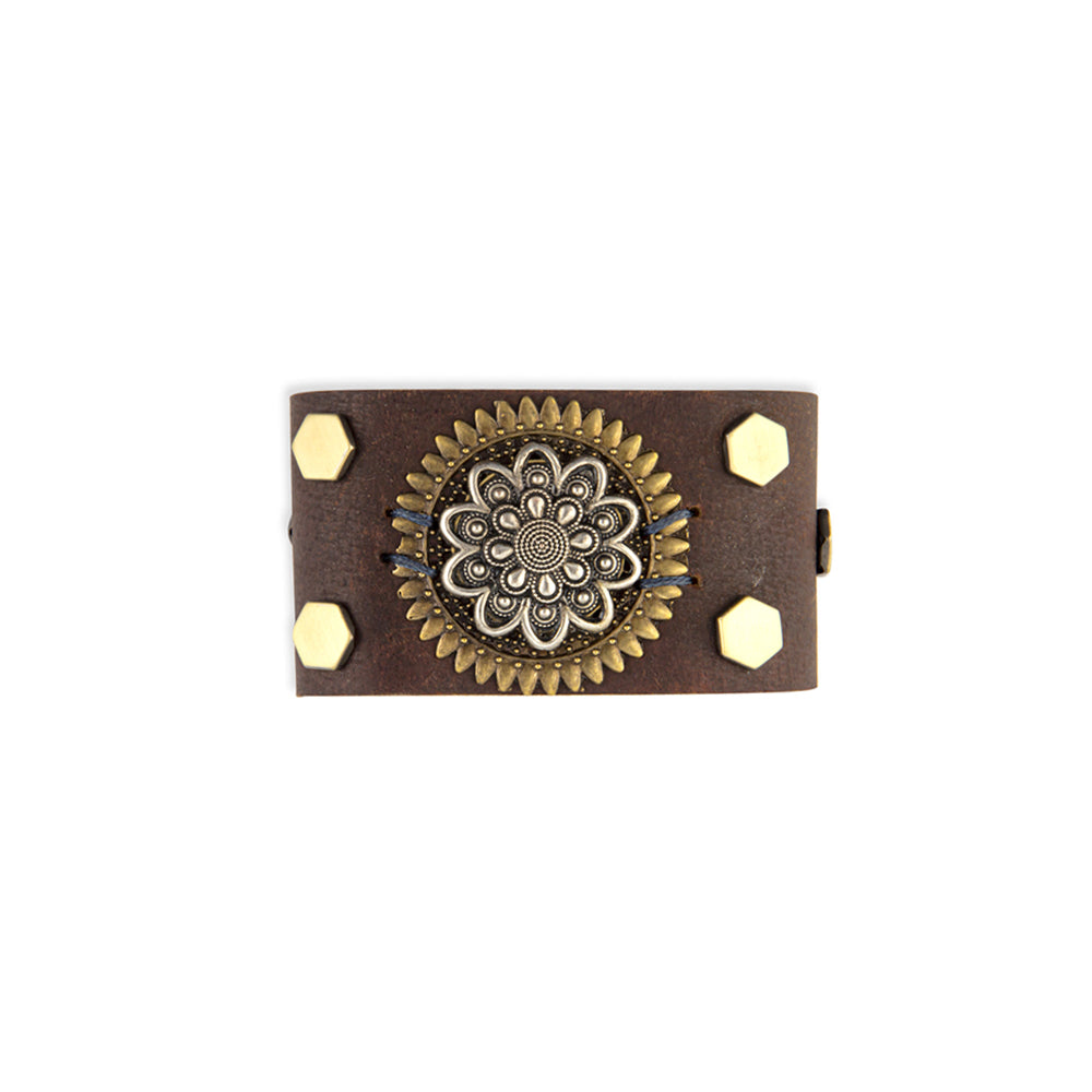 Bracelet manchette en cuir et médaillon Eagle’s Cry