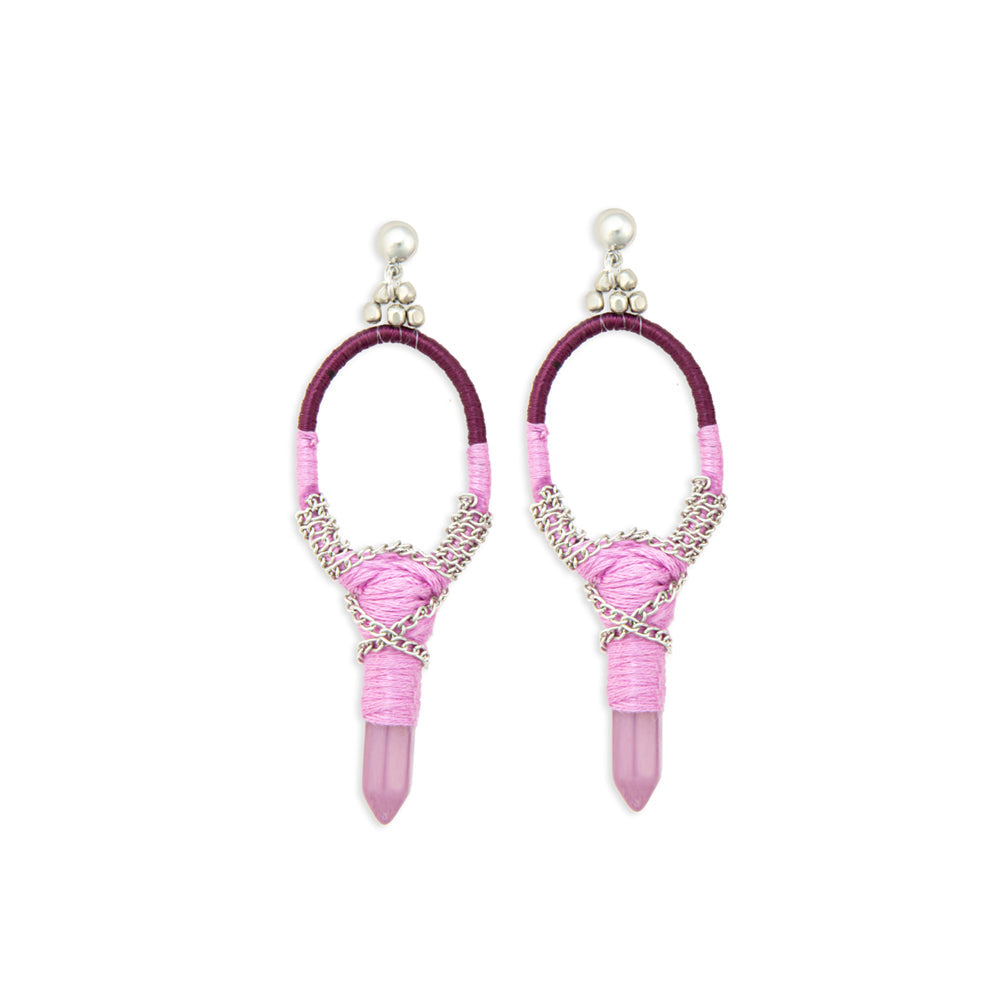 Boucles d'oreilles Krystal Key tressées et perlées avec breloque en cristal rose