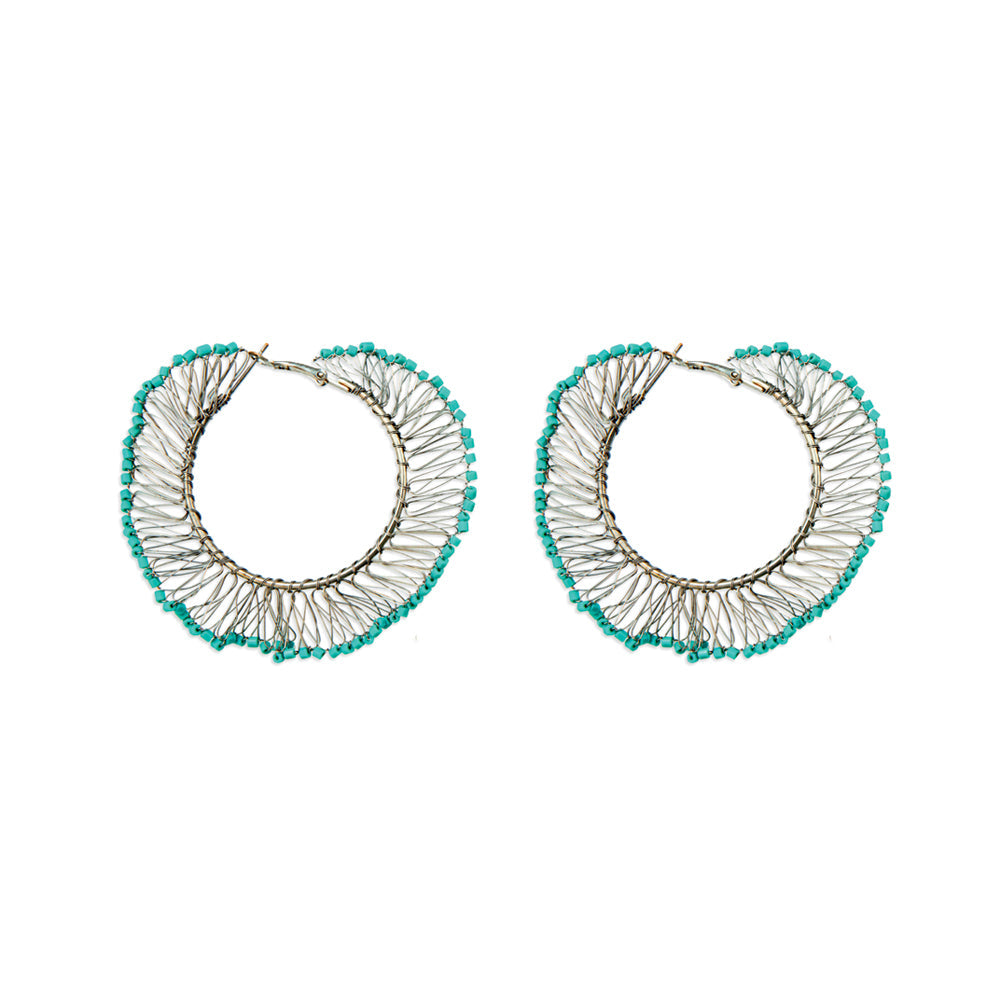 Boucles d'oreilles créoles tissées "Loop Weaver"