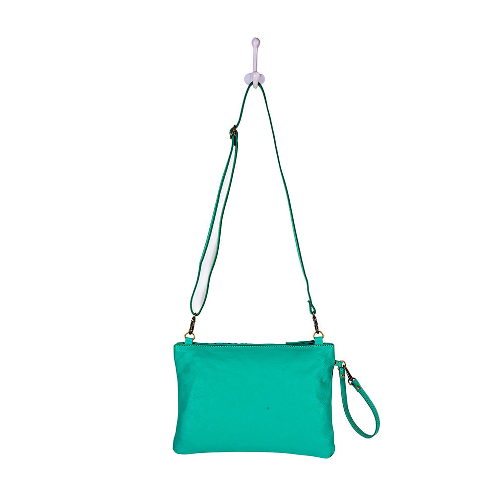Sac Ewa en cuir repoussé main