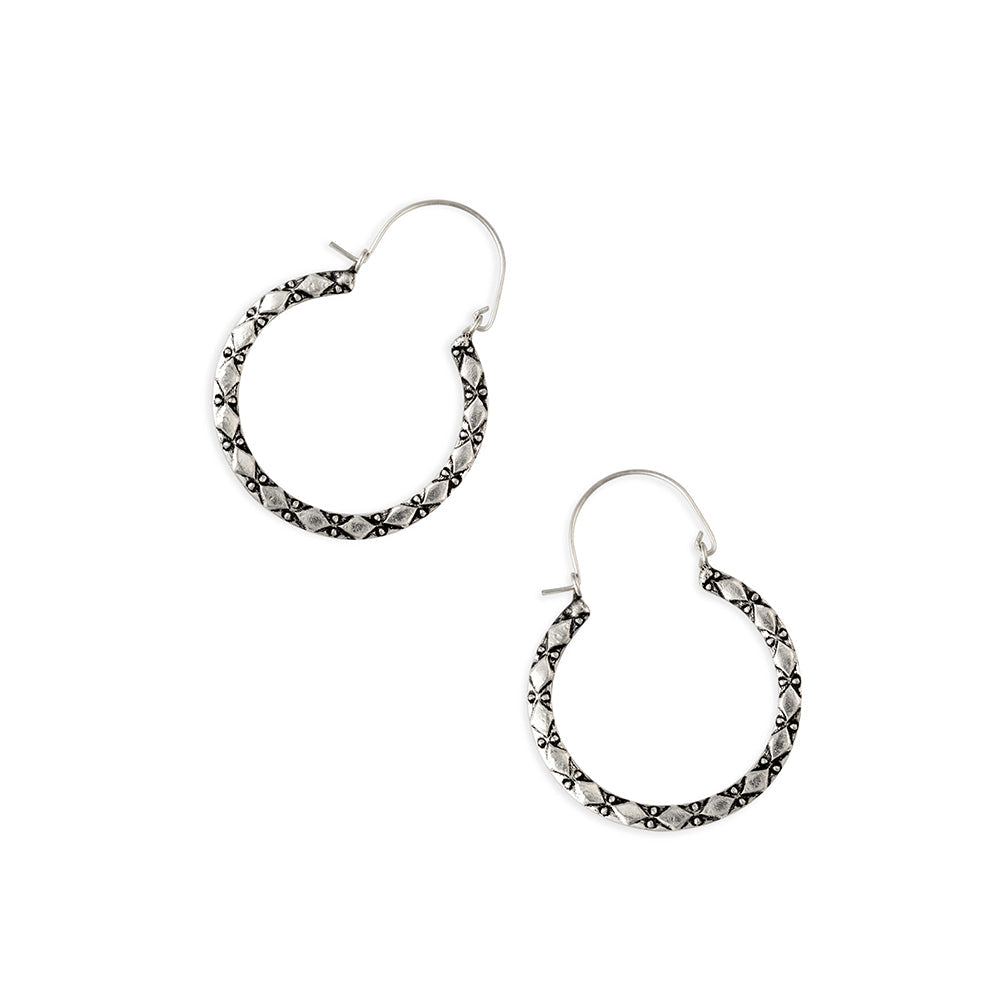 Boucles d'oreilles martelées Colette