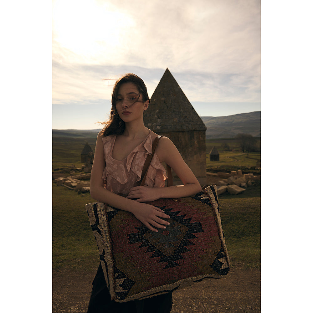 Sac de voyage Myra Kaliko Hill en toile pour femme avec motif bohème tissé à la main et deux poignées d'épaule