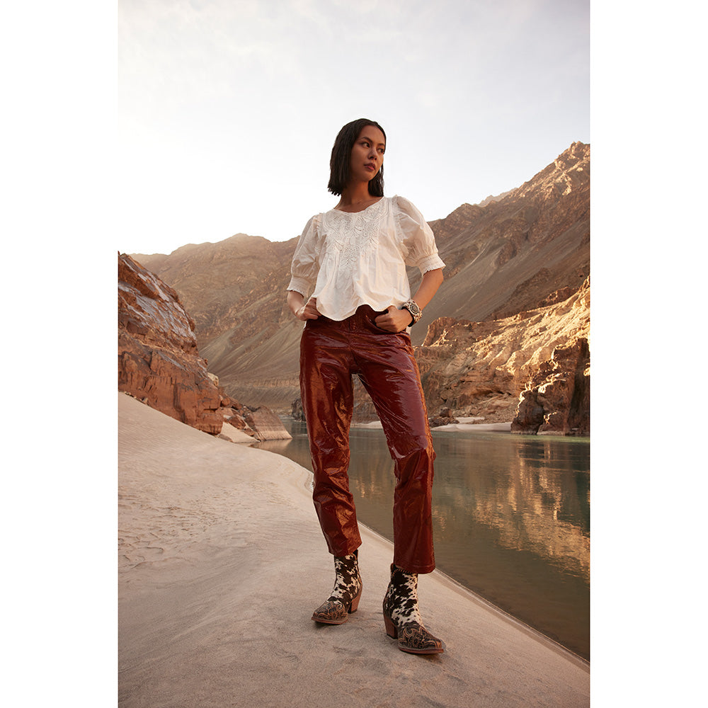 Bottes en cuir Myra Margie pour femmes - Bottines Hairon avec détails en cuir gravé à la main pour les couchers de soleil du Carnaval