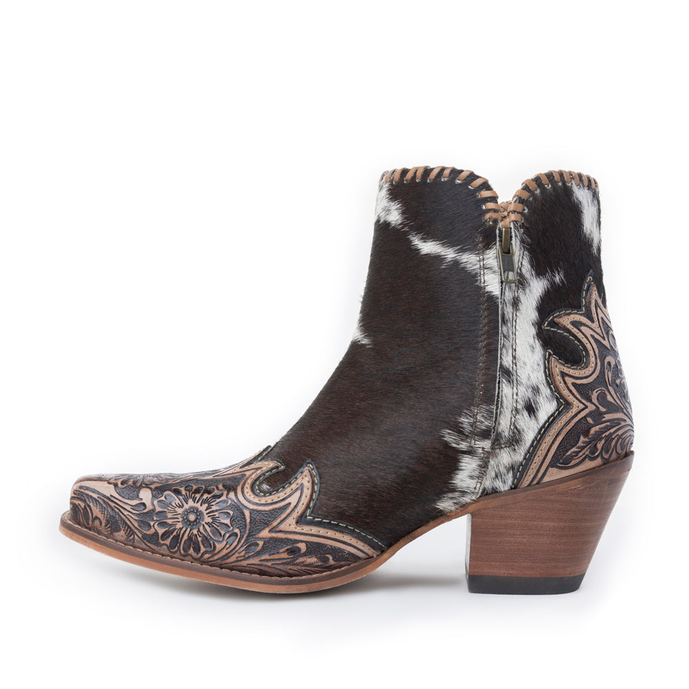 Bottes en cuir Myra Margie pour femmes - Bottines Hairon avec détails en cuir gravé à la main pour les couchers de soleil du Carnaval