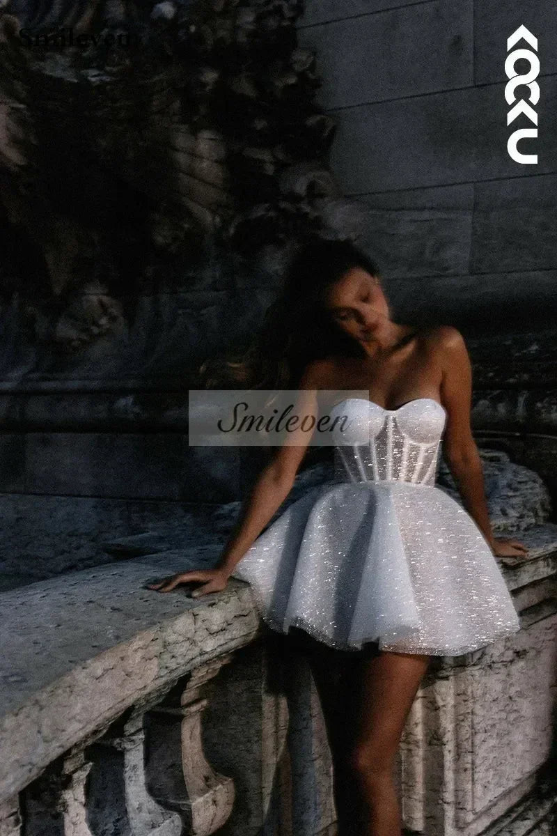 Robe de mariée courte Smileven, coupe trapèze, bustier en cœur, paillettes brillantes, mini robe de mariée, bustier en cœur, sur mesure.