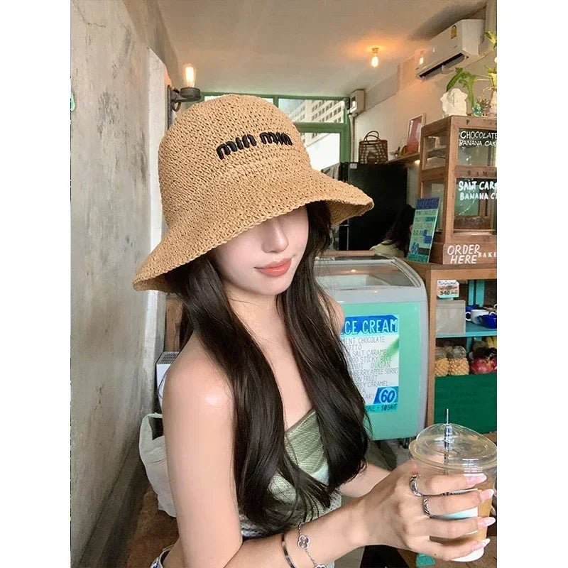Chapeau de soleil en paille pour femmes 2025, grand bord large, pliable, pour la plage, style créateur, seau coréen pour l'extérieur