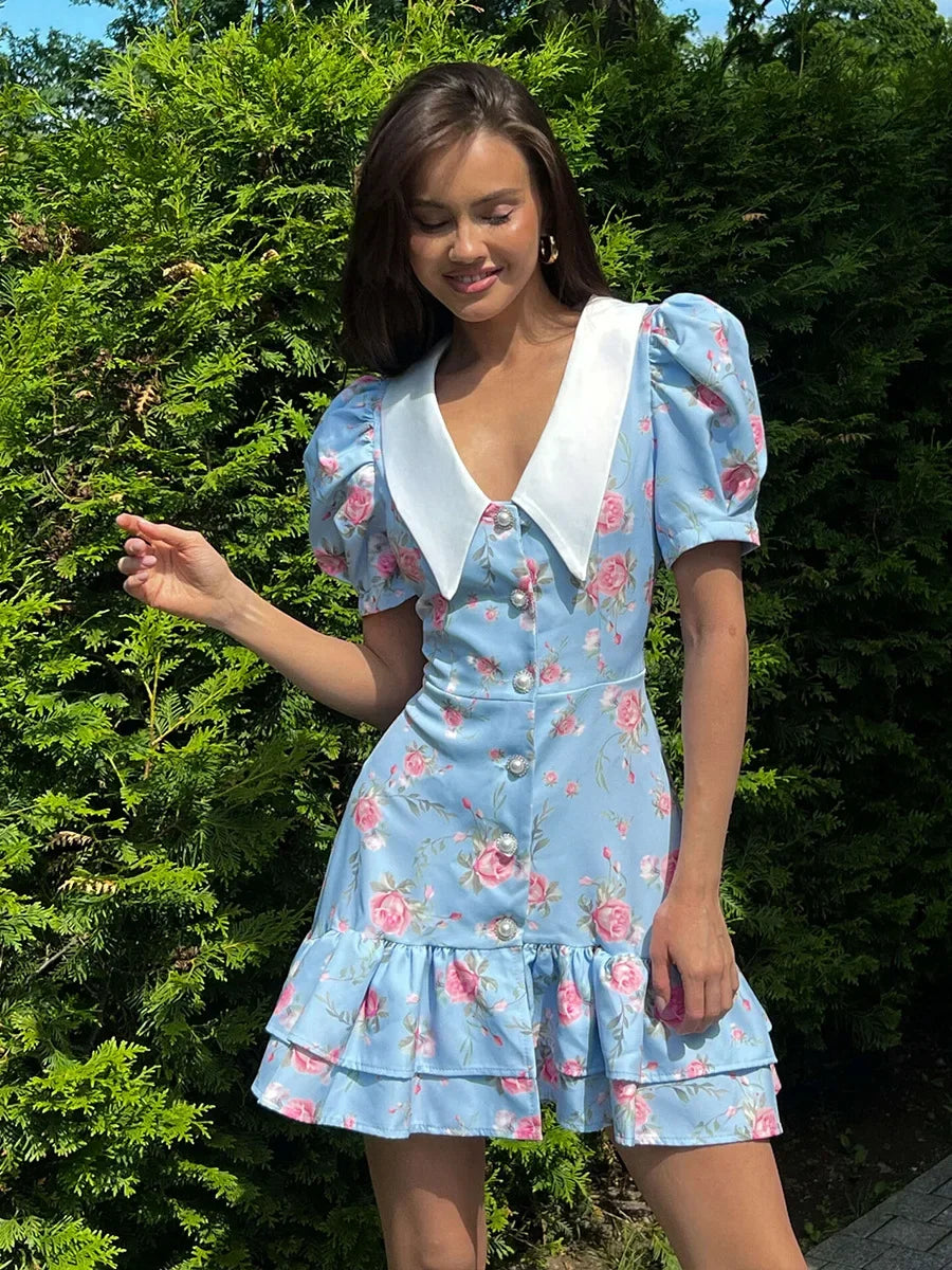 Mini-robe à manches bouffantes et col en V | Robe imprimée à volants et boutons en perles - Femstylo