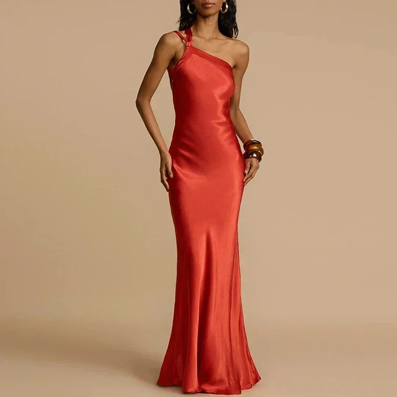 Robe de soirée sexy printemps 2024, épaule inclinée, taille haute, en satin, style bohème, longue, pour femme, dos nu, creuse, avec bandage, maxi