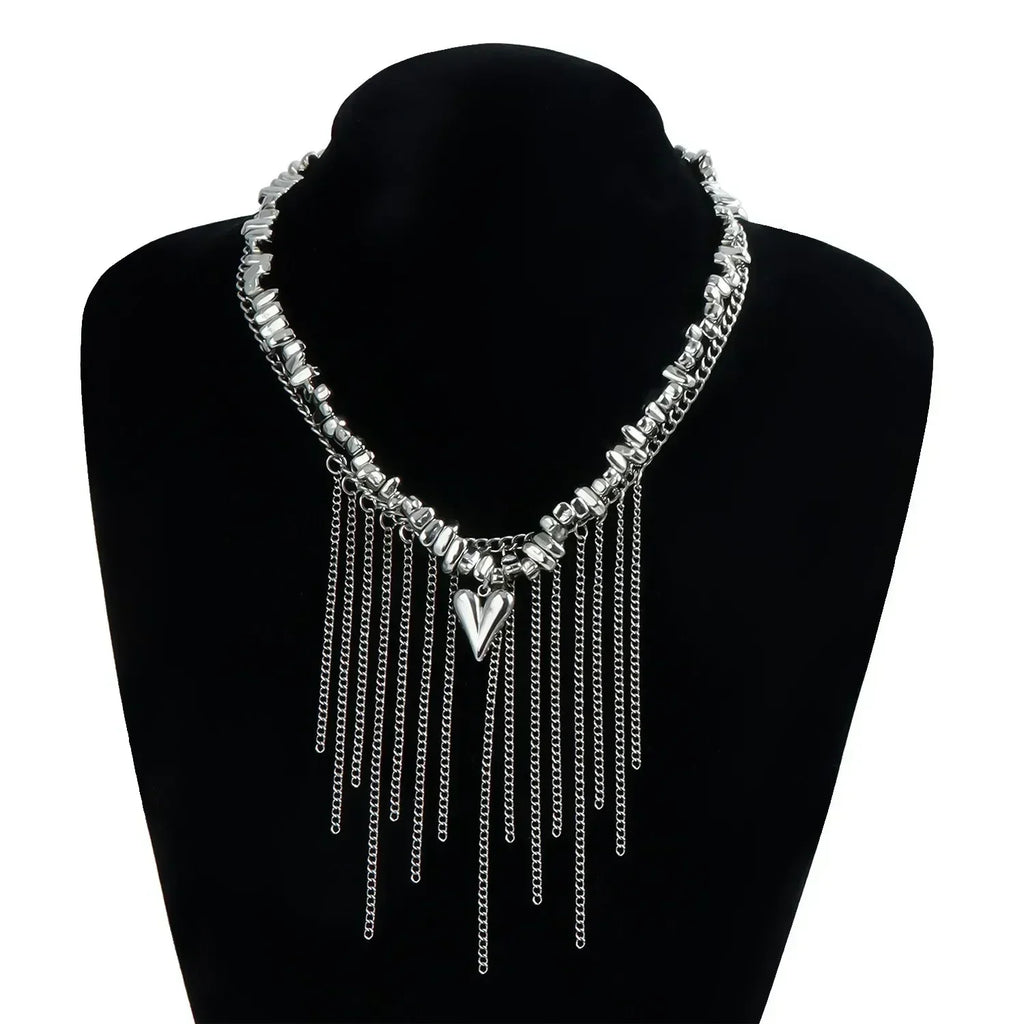 Collier Cœur Perlé Tendance pour Femmes Style Bohème Élégant Chaîne en Cristal Irrégulier Ras du Cou Y2K Exquis Cadeau de Fête Bijoux Accessoires
