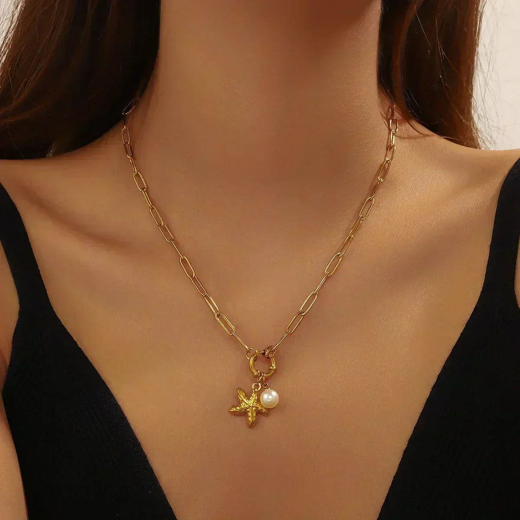DIEYURO Collier pendentif étoile de mer perle en acier inoxydable 316L doré style océanique, nouveau bijou de chaîne de cou pour femme, cadeau d'été sur la plage