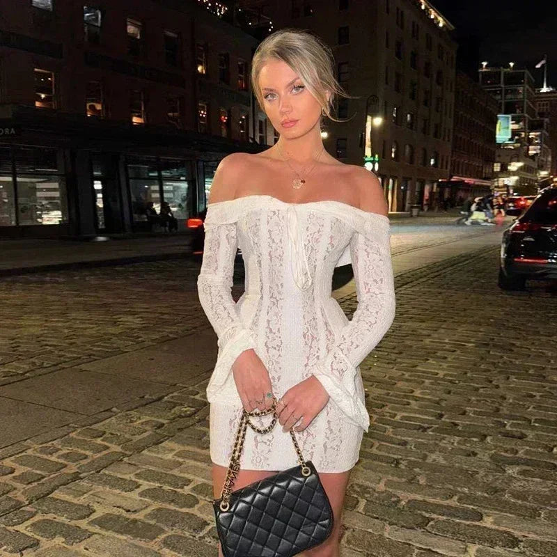 Robe courte moulante en dentelle Oligai pour femme, épaules dénudées, manches longues, sexy, pour club ou soirée, élégante, pour l'automne