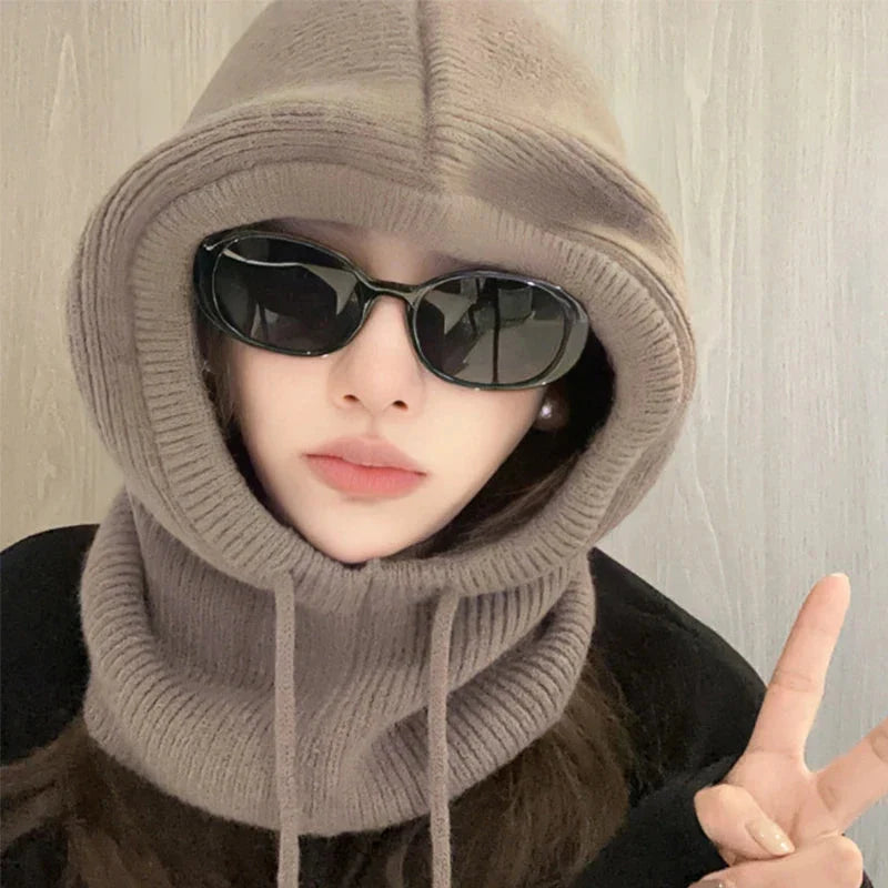 Cagoule tricotée à capuche d'hiver