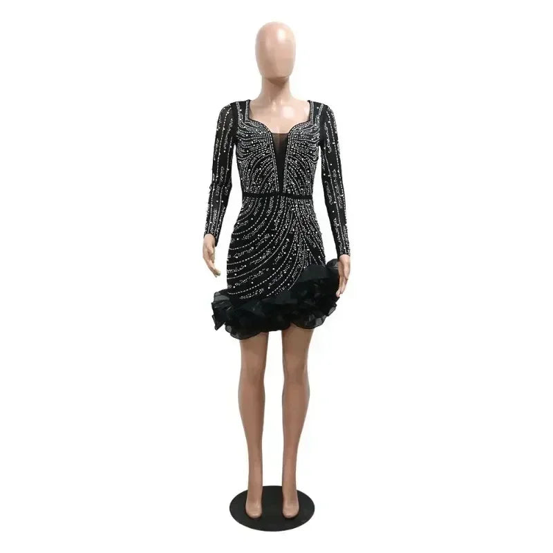 Robes de soirée 2025 Perles Diamants Manches Longues Volants pour femmes Robe de bal brillante élégante pour invitée de mariage Occasion Célébration Anniversaire