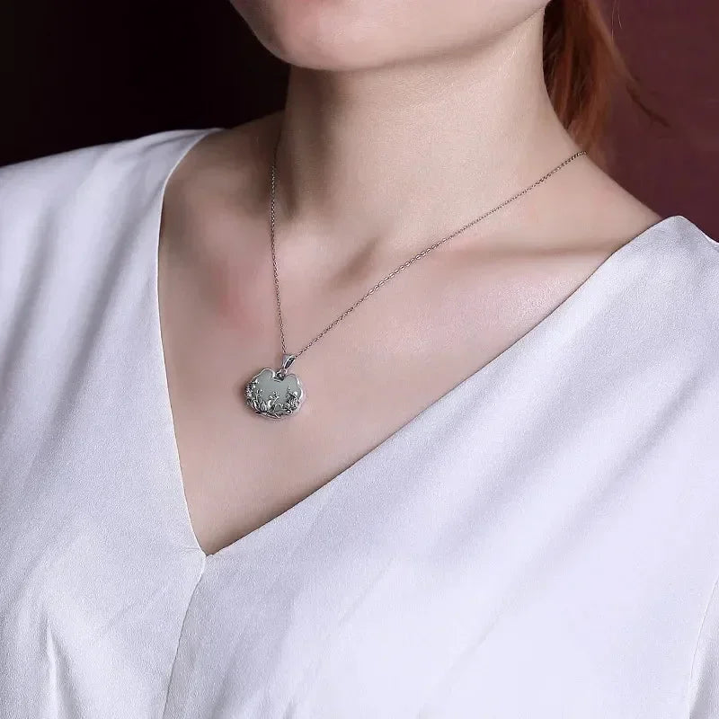 Collier en argent 925 avec pendentif Ruyi de style chinois rétro en jade Hotan naturel en forme de poisson et fleur de lotus, chaîne de clavicule.