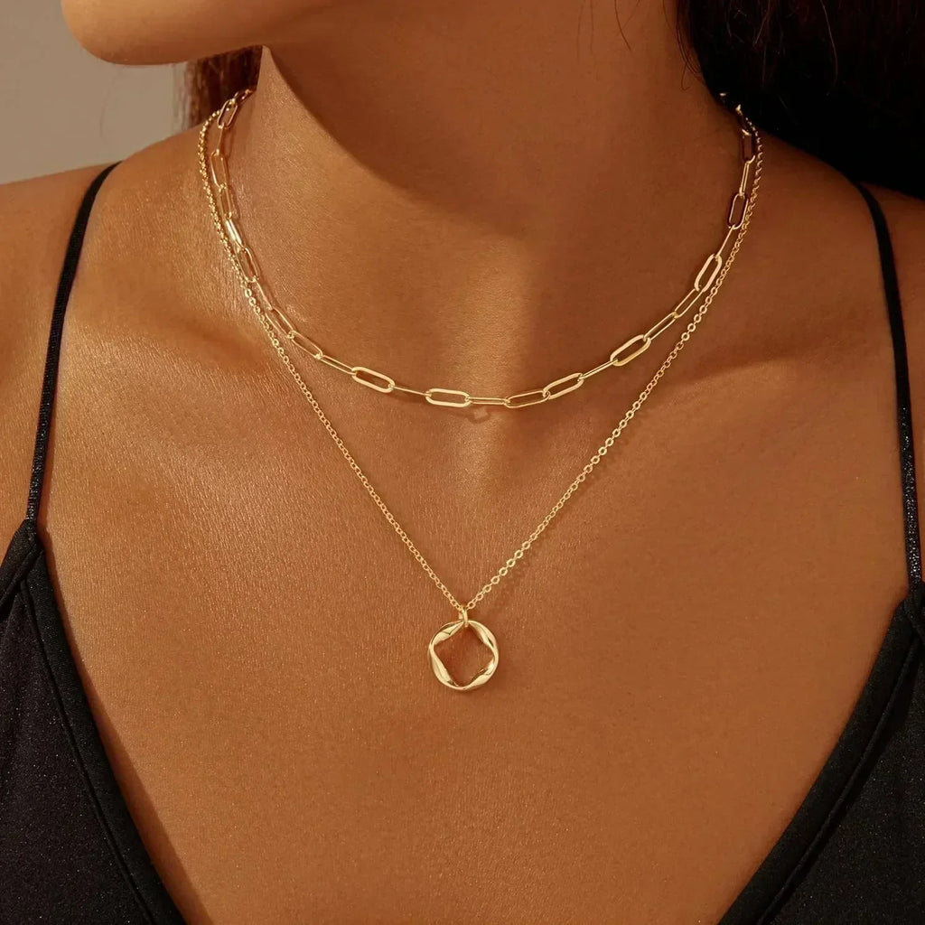 Colliers superposés en or pour femmes Collier empilable en plaqué or 14 carats et argent avec chaîne trombone et pendentif ras-du-cou pour femme