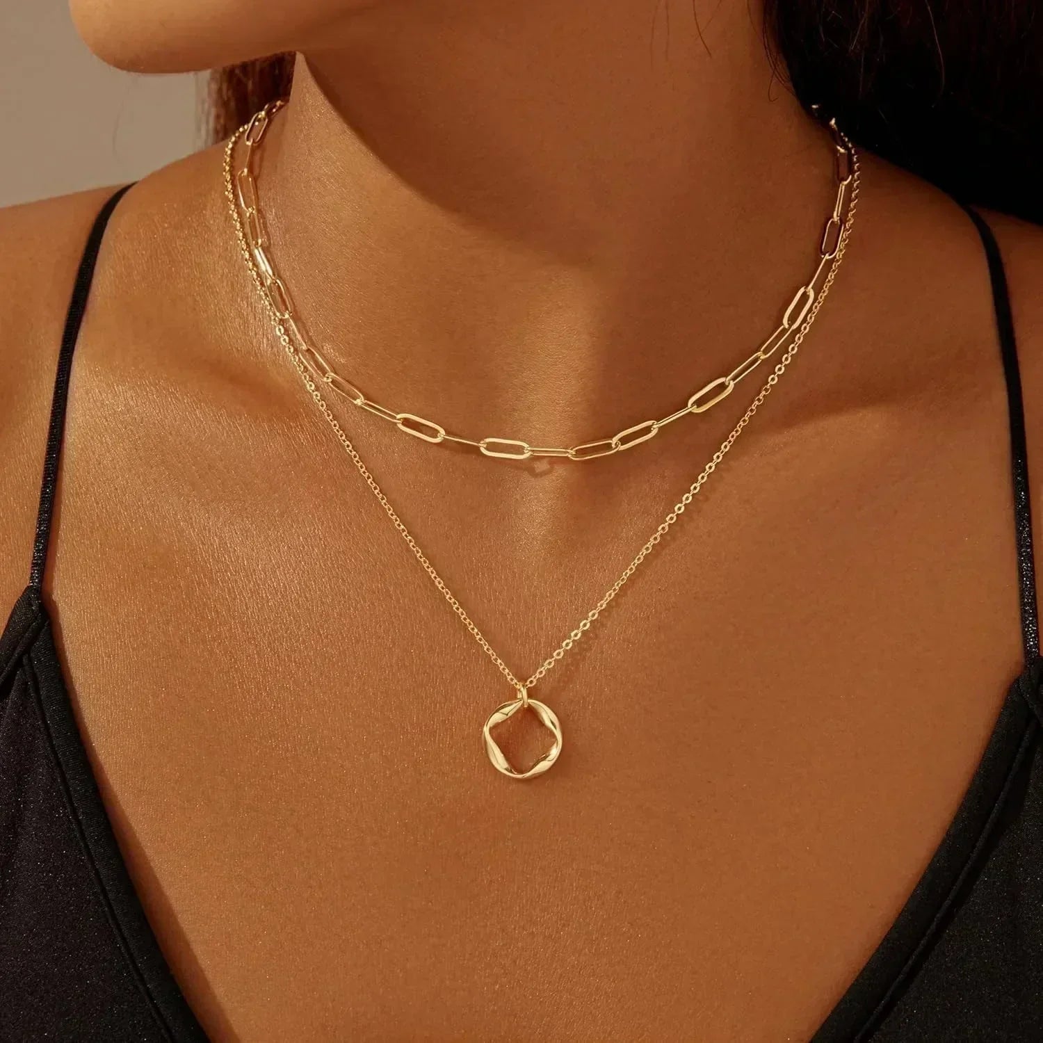 Colliers superposés en or pour femmes Collier empilable en plaqué or 14 carats et argent avec chaîne trombone et pendentif ras-du-cou pour femme