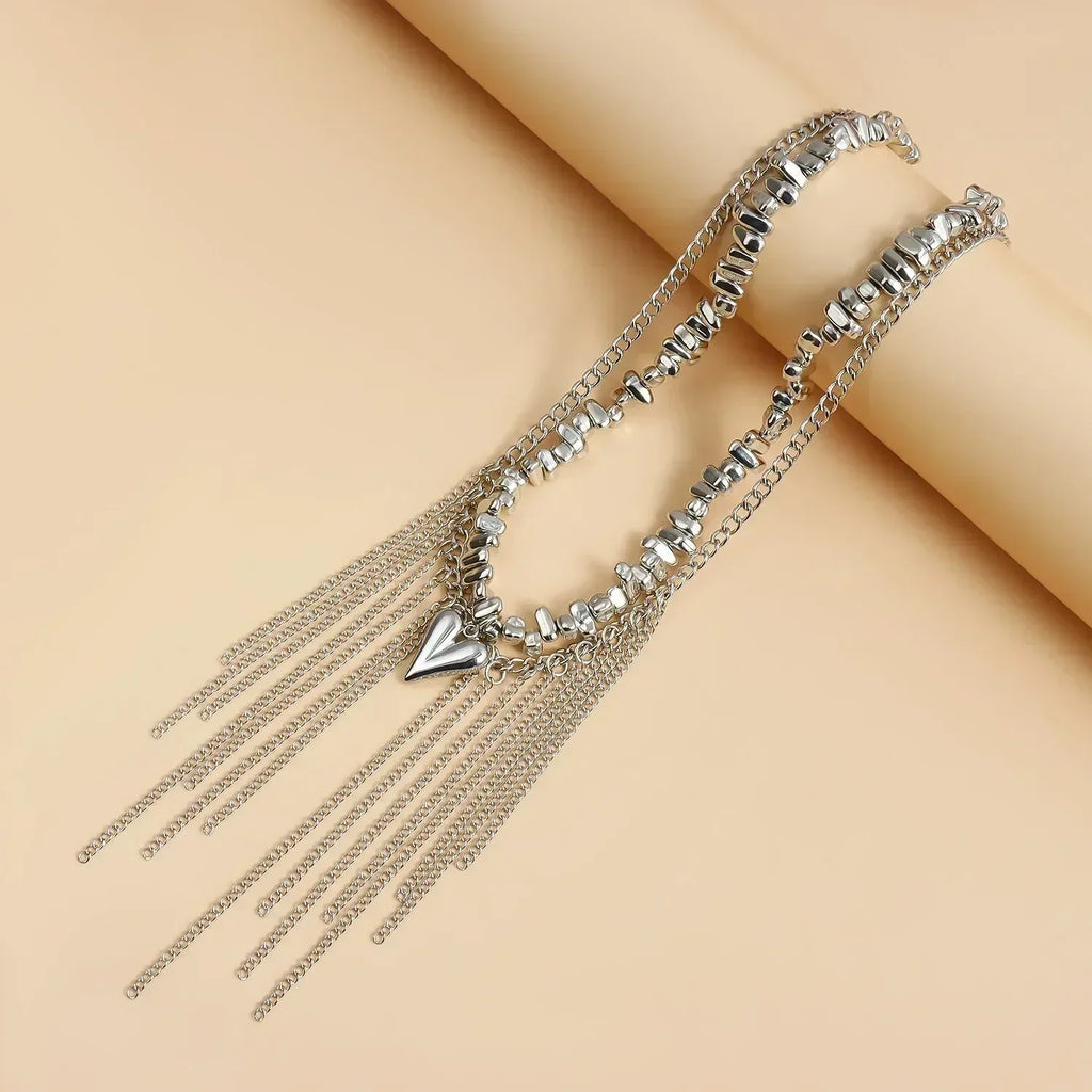 Collier Cœur Perlé Tendance pour Femmes Style Bohème Élégant Chaîne en Cristal Irrégulier Ras du Cou Y2K Exquis Cadeau de Fête Bijoux Accessoires