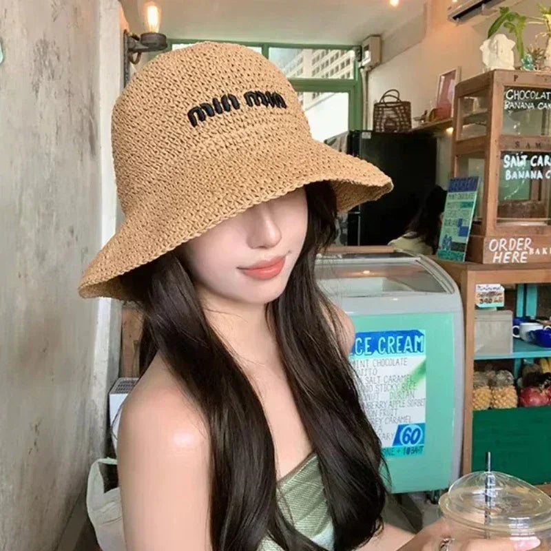 Chapeau de soleil en paille pour femmes 2025, grand bord large, pliable, pour la plage, style créateur, seau coréen pour l'extérieur