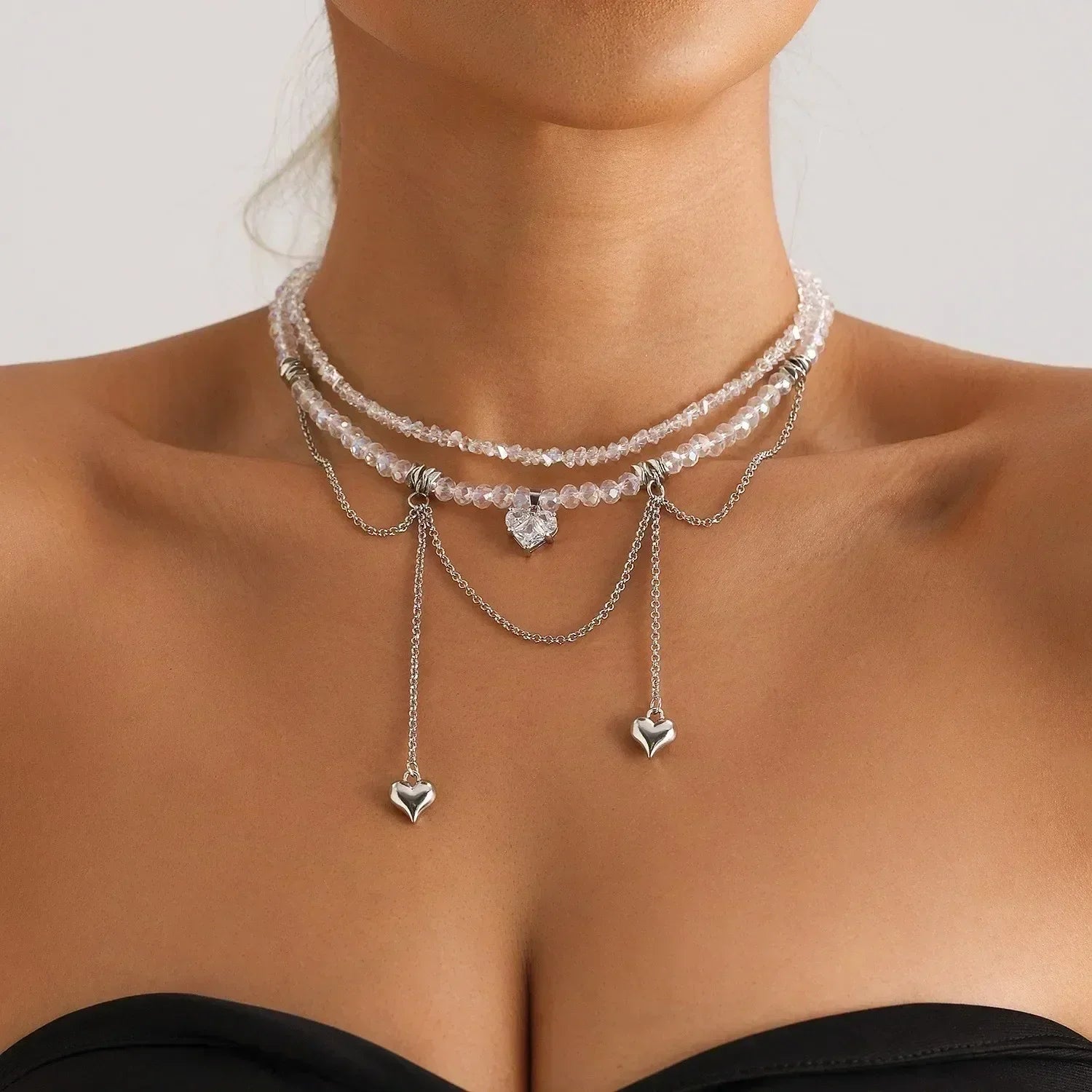 Collier Cœur Perlé Tendance pour Femmes Style Bohème Élégant Chaîne en Cristal Irrégulier Ras du Cou Y2K Exquis Cadeau de Fête Bijoux Accessoires