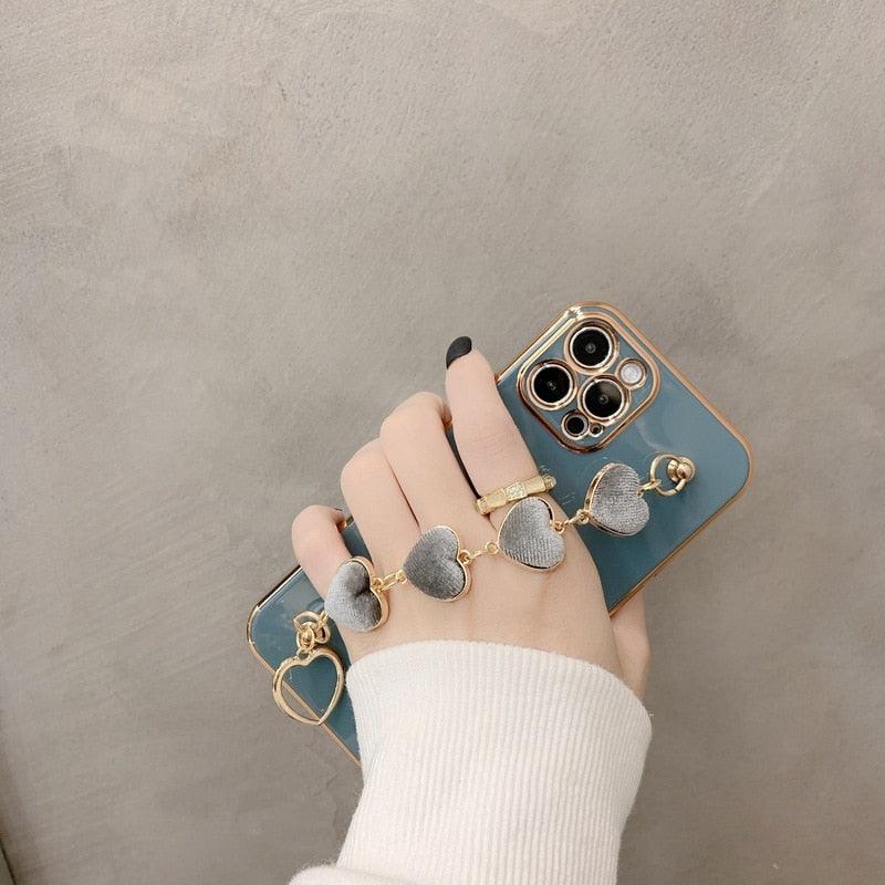 Coque de luxe en silicone pour femme avec bracelet chaîne pour iPhone, coque bracelet pour iPhone 13 12 11 Pro Max, coques avec chaîne en cœur pour iPhone 7 8 Plus XR XS Max X