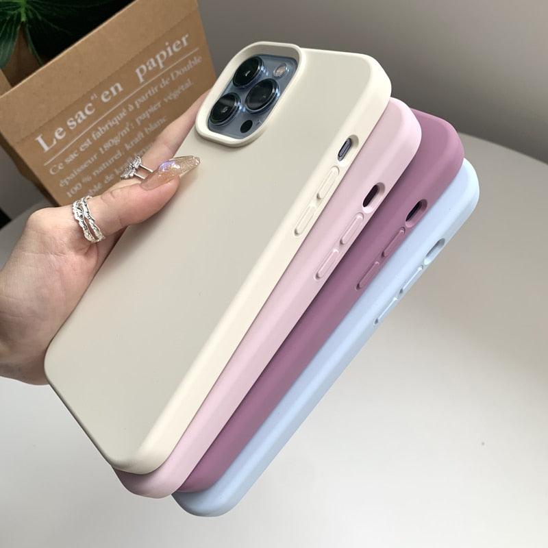 Coque de téléphone de base en caoutchouc souple et épais en silicone pour iPhone 14 13 Pro Max Coque de téléphone de luxe en silicone pour iPhone Coque de protection d'appareil photo classique de couleur unie