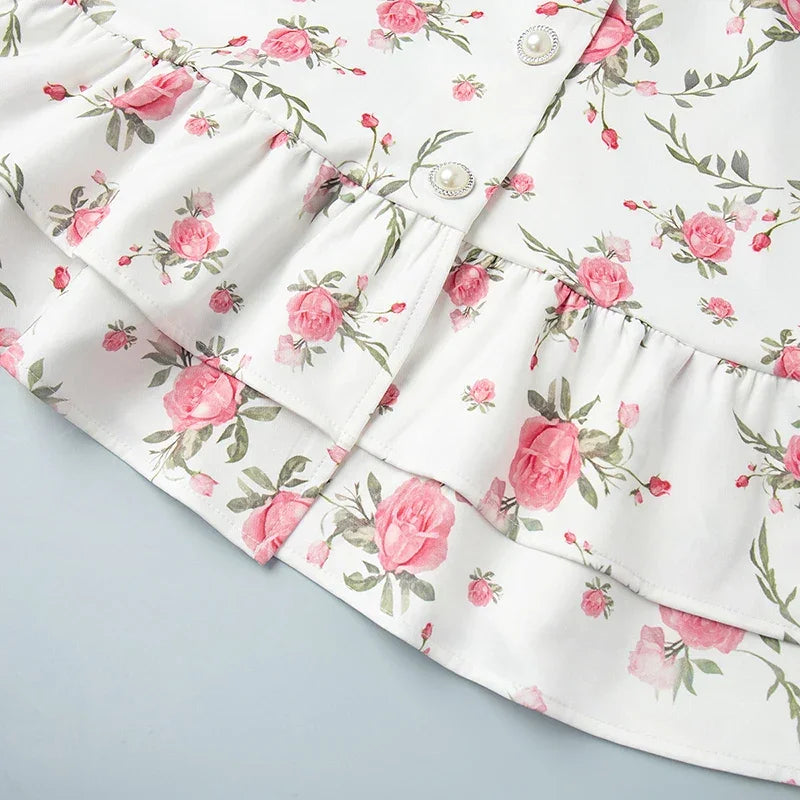 Mini-robe à manches bouffantes et col en V | Robe imprimée à volants et boutons en perles - Femstylo
