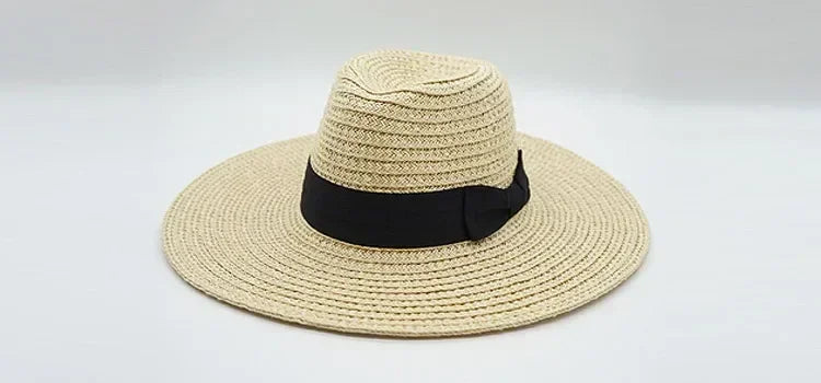 Chapeau de Paille Femme à Large Bord avec Mentonnière Chapeau de Soleil d'Été Anti-UV Chapeau de Plage avec Cordon Coupe-Vent Chapeau de Voyage UPF Derby