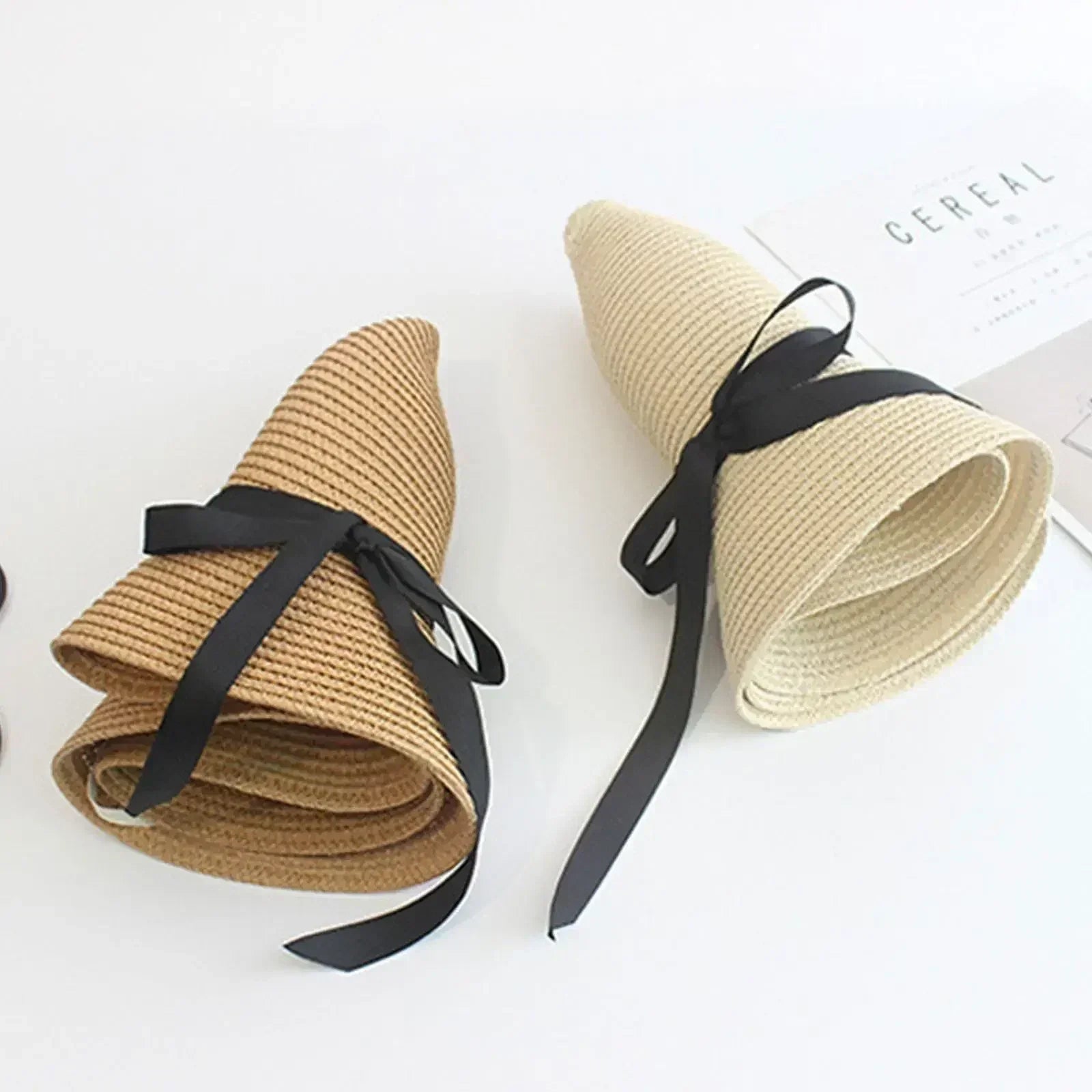 Chapeau de paille d'été à large bord, pliable, protection UV, pour femme, idéal pour la plage ou les voyages.